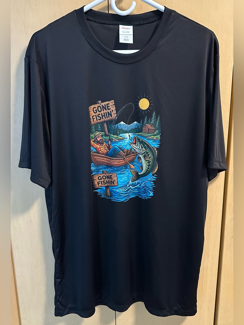 Fishing Graphic Cool-Dri T-Shirt - NIP